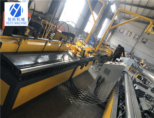 Demiryolu CNC Otomatik Zincir Bağlantı Çit Makinesi Çift Tel Korozyon Önleyici