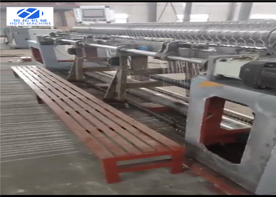 Büyük Örgü Boyutu ile 2500mm Altıgen Tel Örgü Makinesi Cnc Ters Tip Dokuma